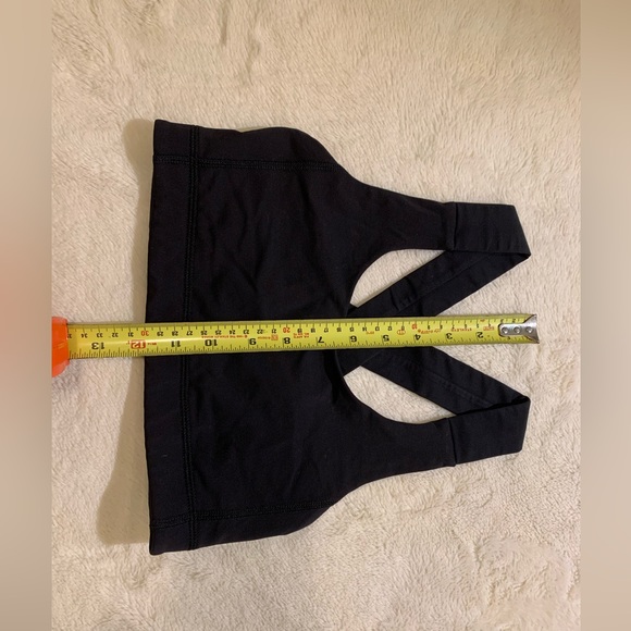 Lululemon black sports bra - Picture 3 of 4